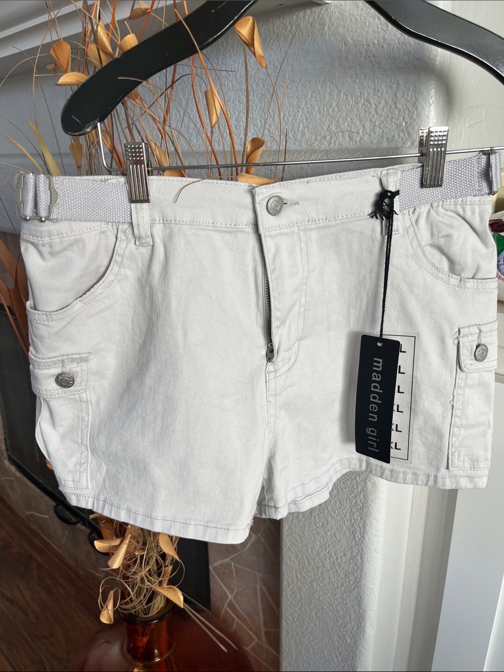 Madden Girl Light White/ greyish Cargo Shorts with Elastic Belt